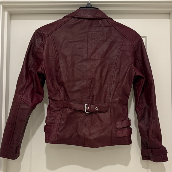 NWT [Leather Skin] Burgundy Maroon Asymmetrical Zip Leather Jacket Women’s XS - Picture 8 of 12
